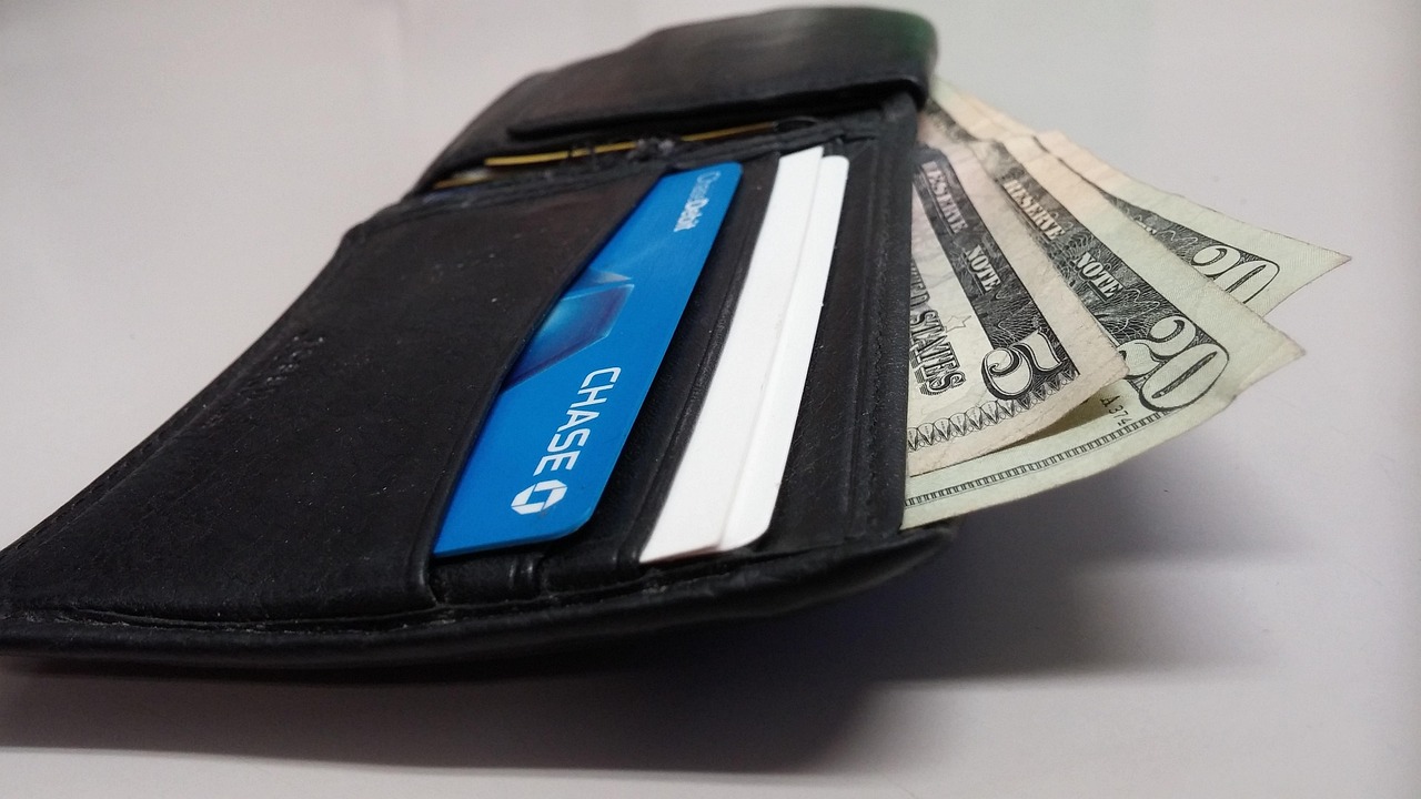 Wallet, cash, money — 4 Simple Steps to Follow for Getting Success in Binary Options Trading