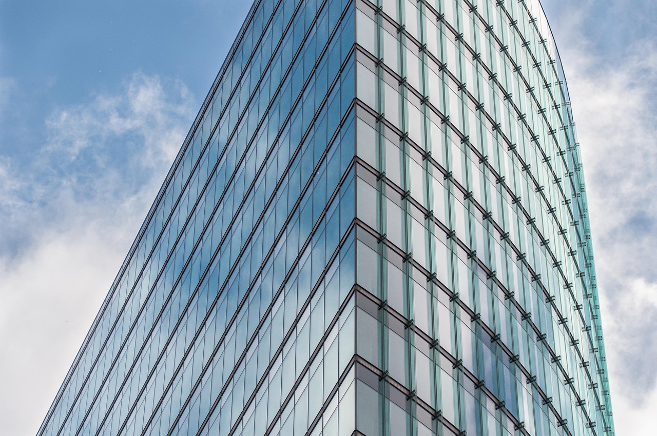 Building, facade, architecture — Benefits of having credit card payment functionality for small business