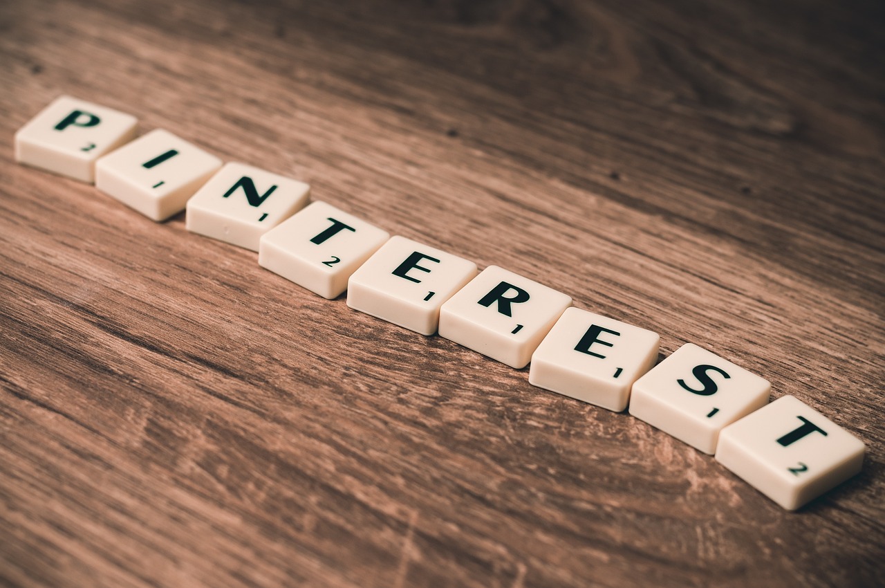 Pinterest, facebook, social media — Best Five Semantic Search Engines for the Year 2020