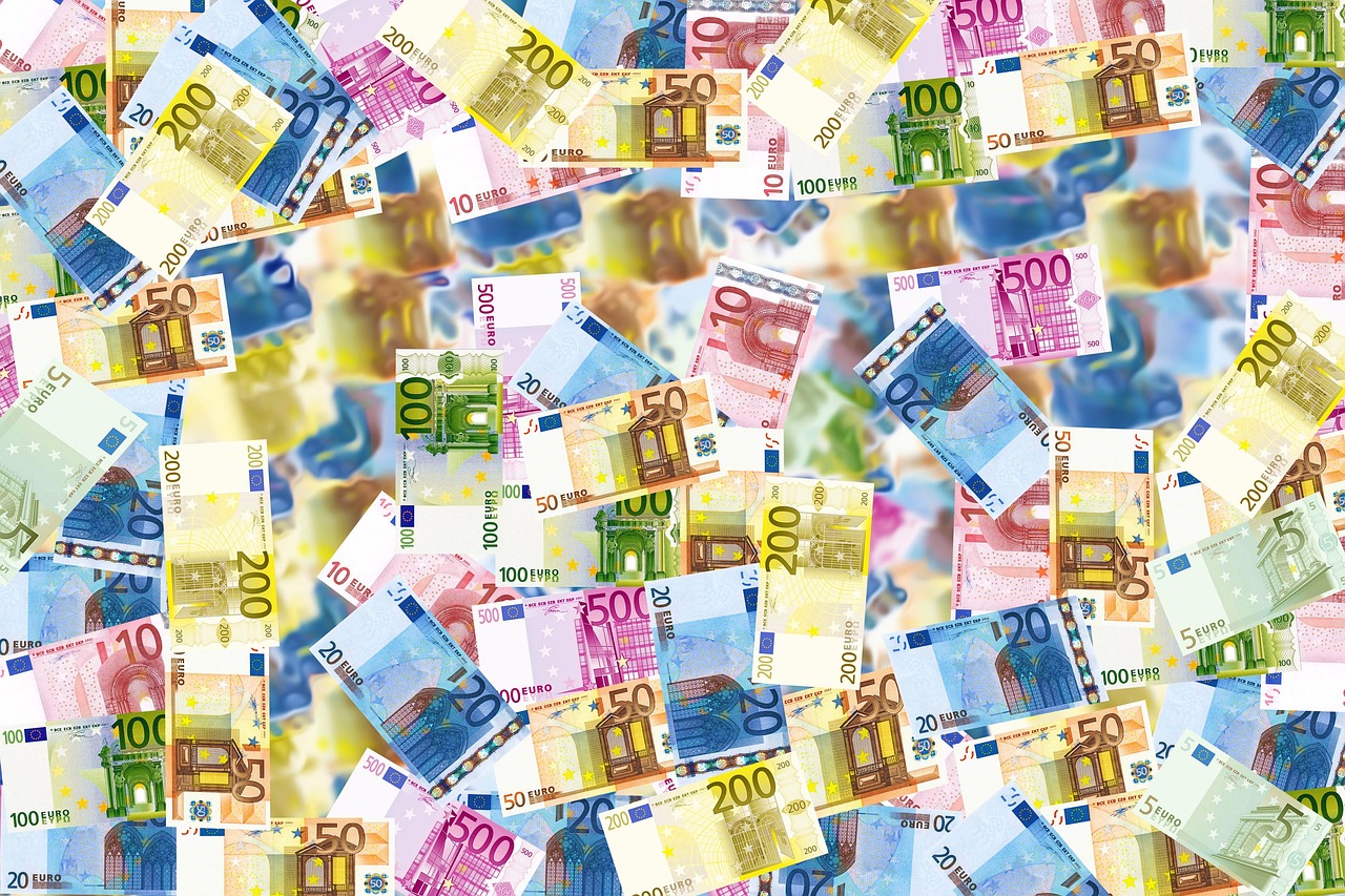 Money, cash, bills — Bitcoin transactional properties you should know about.