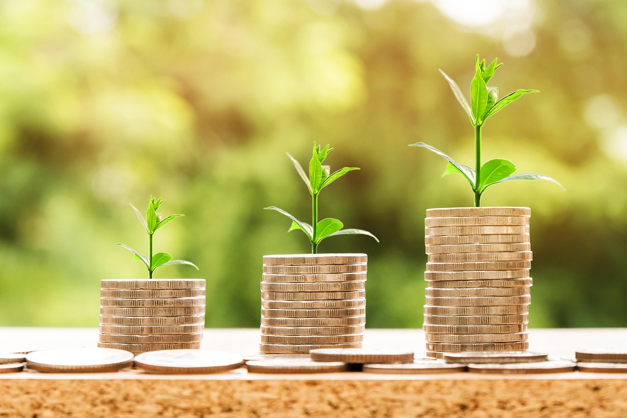 Money, profit, finance — CRM Brings the Most Effective systems for salespeople