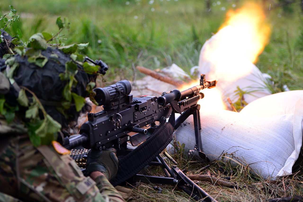 Us army paratrooper, exercise, live-fire — Finding Great Bonuses and Promotions for Playing Roulette Online