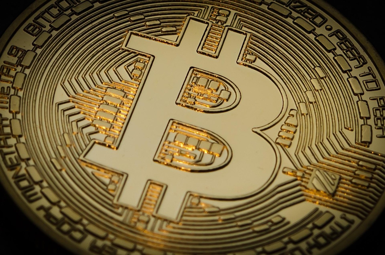 Currency, money, wealth — Fine Solutions with the perfect Tax Options
