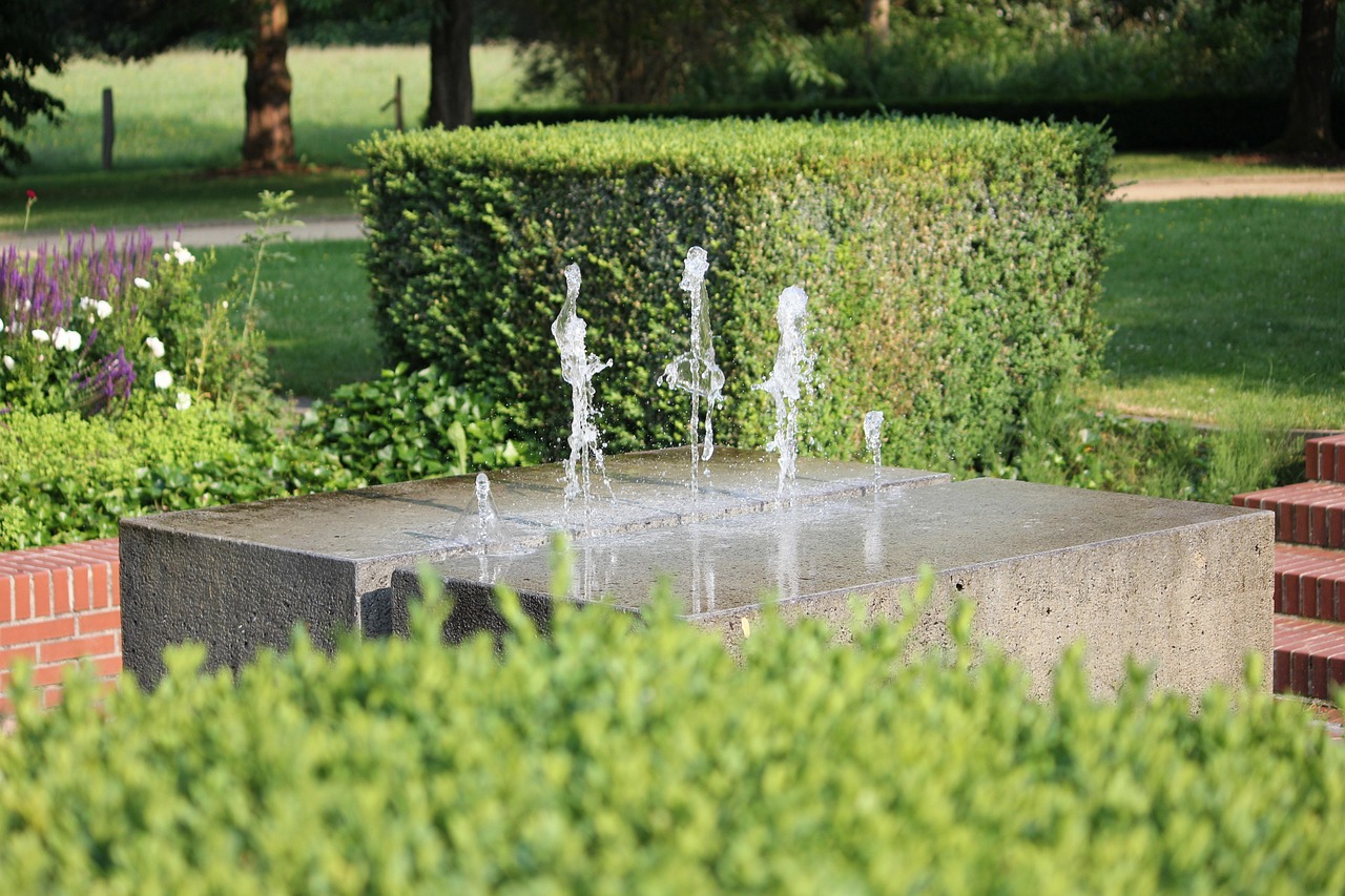 Park, water, water feature — Freight Forwarding Services in Australia: Helping a Business Run Smoothly and Profitably