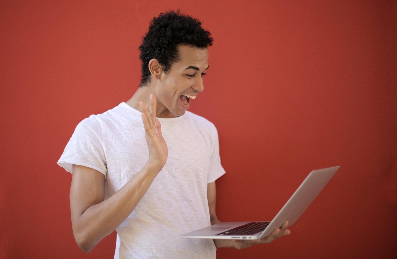 Man, laptop, meeting — How to Clean Doors and Windows