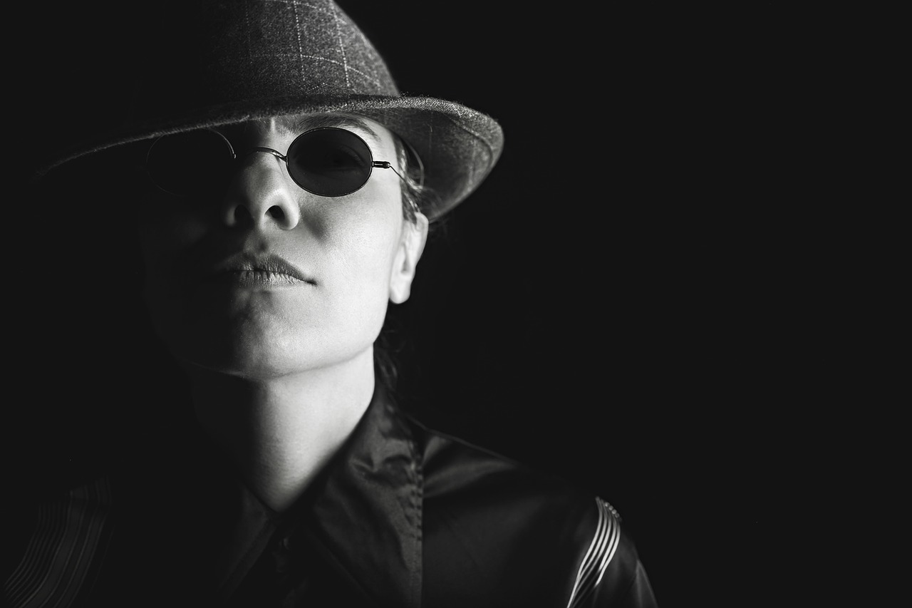 Man, hat, glasses — LinkedIn in B2B Marketing From Professional hands