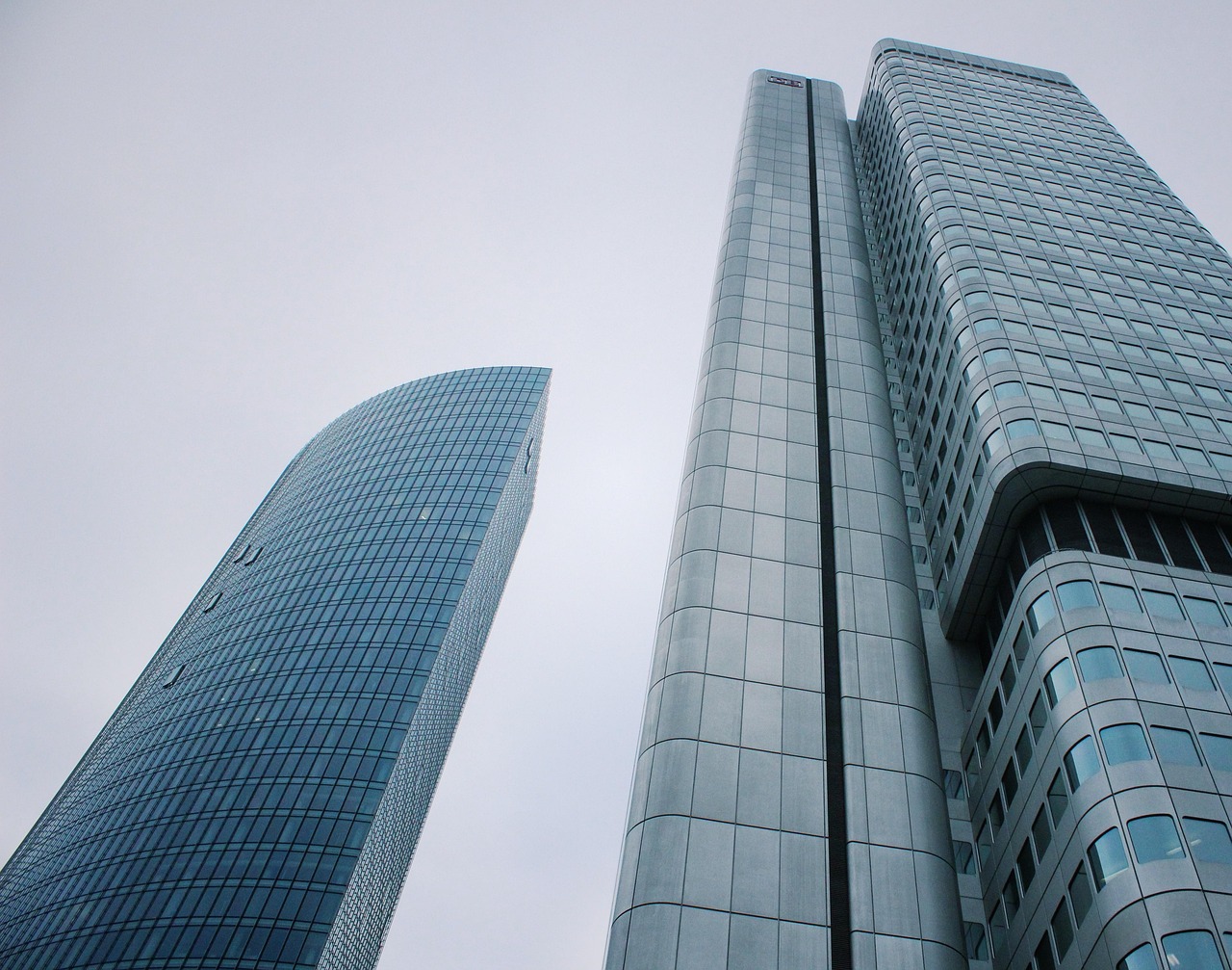 Skyscraper, corporate, modern buildings — UK Deals And Giveaway: Best Online Shopping Portal In Britain!