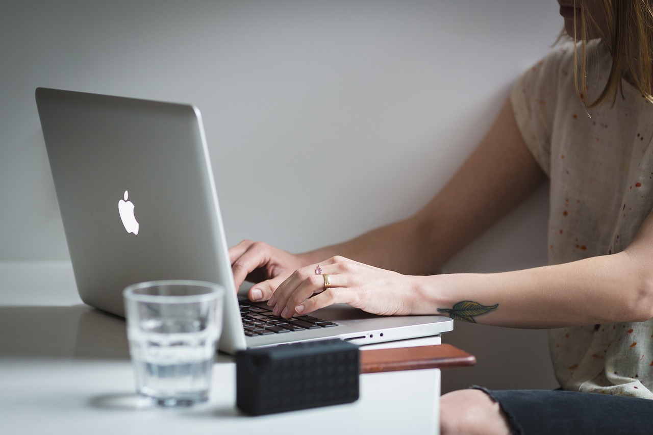 Laptop, apple, macbook — What are the benefits of using wood as a building material?