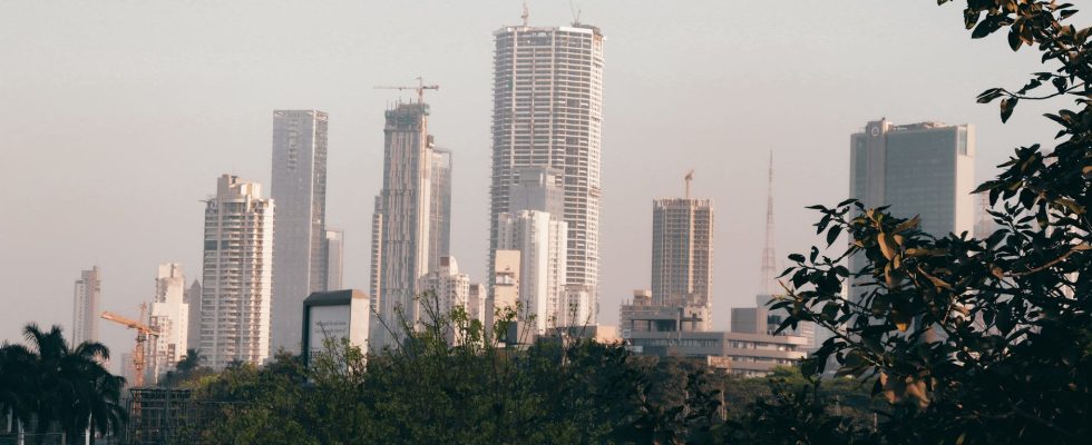 Dinesh Thakkar Mumbai tower